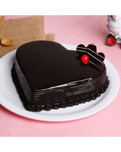 Delicious Dark Chocolate Cake - Golden Cakes