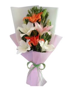 Lilies Elegant Hand Bouquet